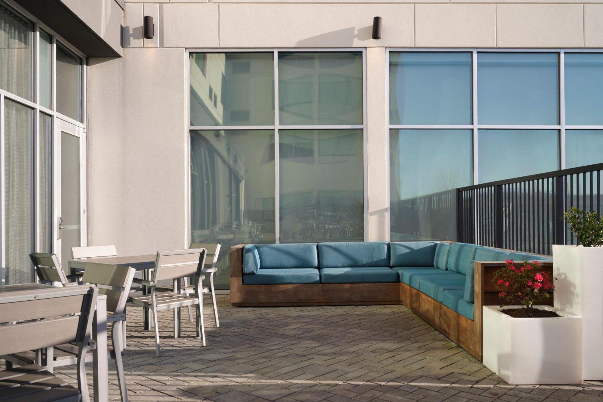 Aloft Knoxville West Exteriör bild